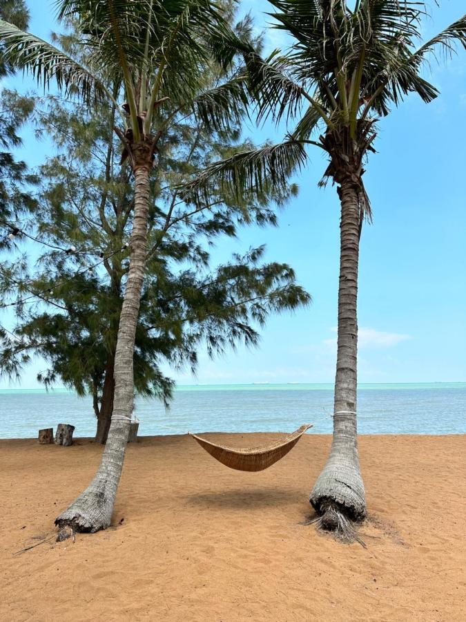 Beach N Breeze Glamping Malacca エクステリア 写真