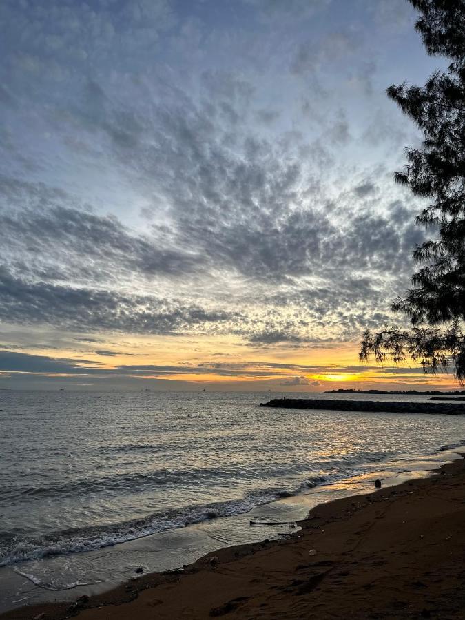 Beach N Breeze Glamping Malacca エクステリア 写真